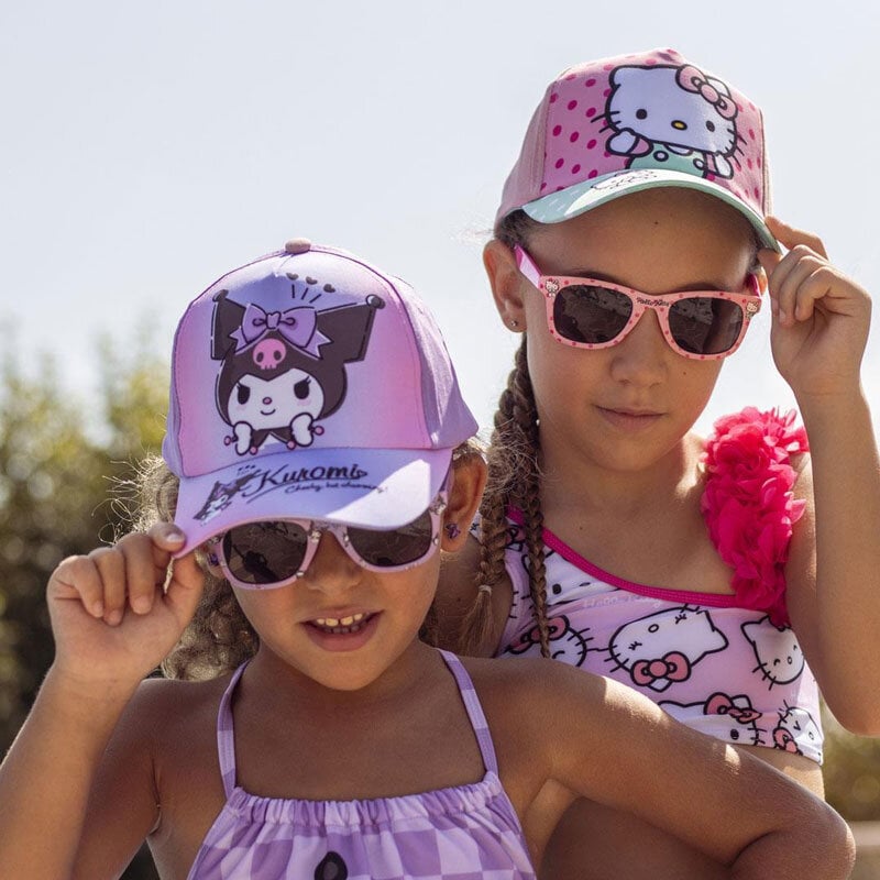 https://www.kidspartystore.be/pub_docs/files/Kuromi-caps-sunglasses-800x800.jpg