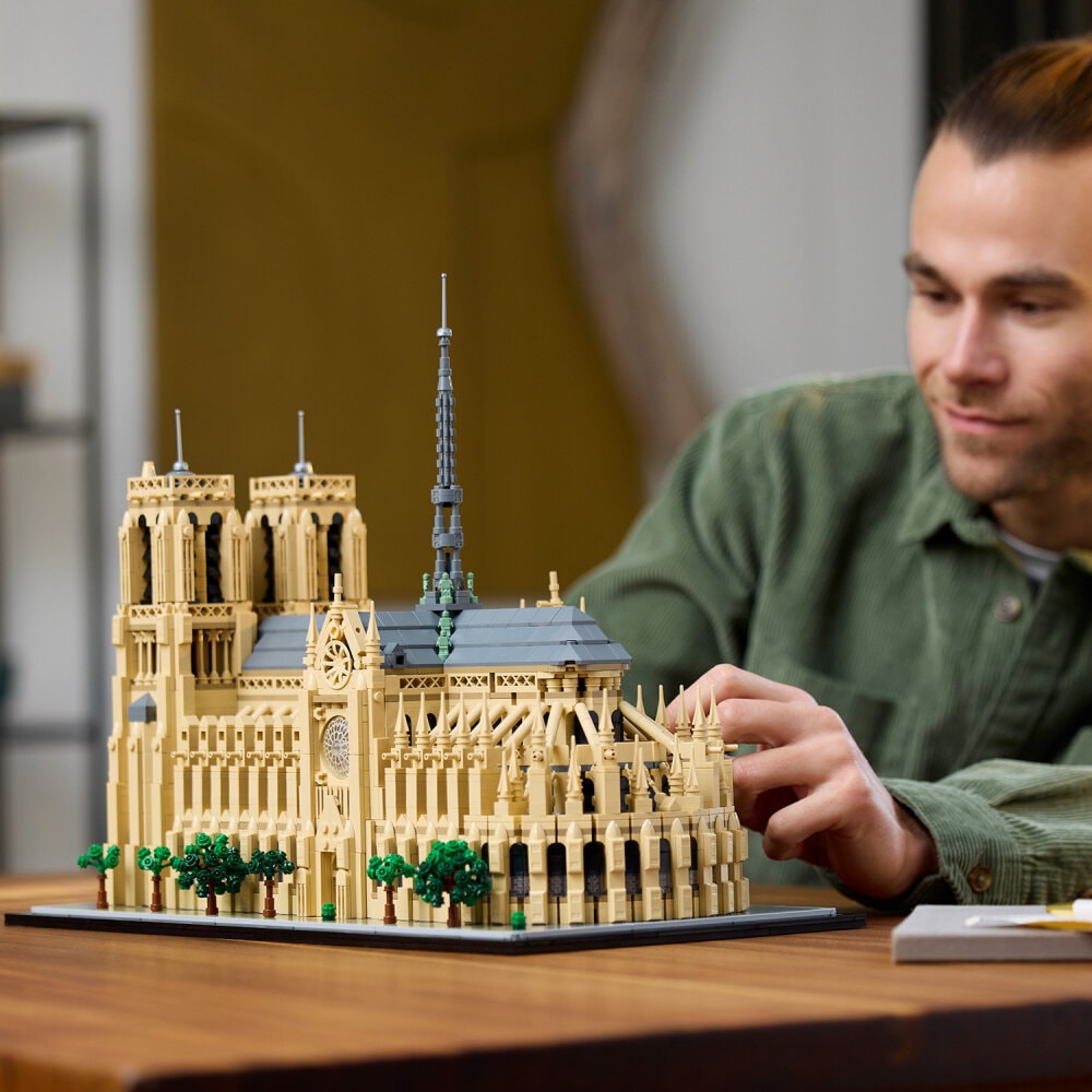 LEGO Architecture - Notre-Dame van Parijs 18+