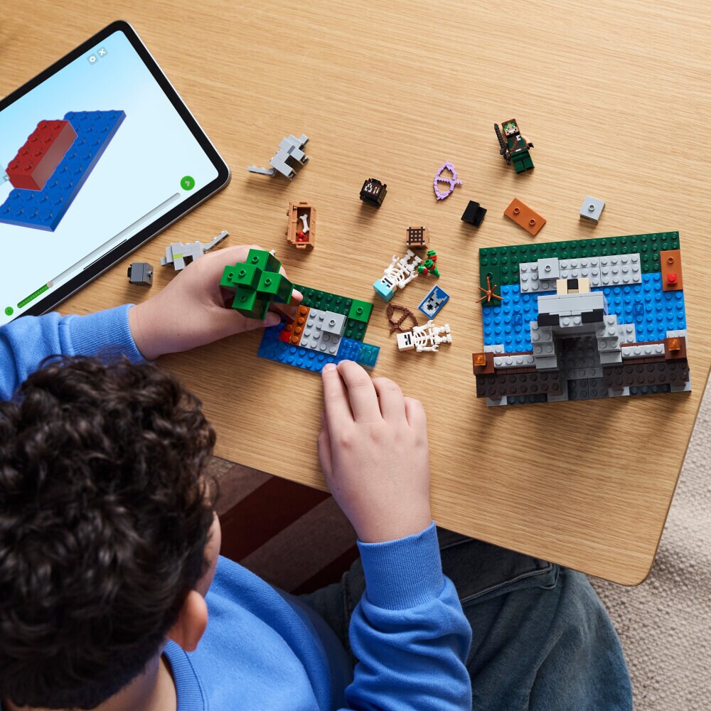 LEGO Minecraft - De wolvenburcht 8+