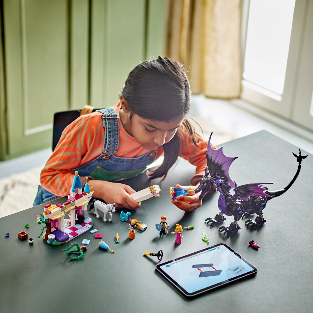 LEGO Disney - Maleficent in drakenvorm 7+