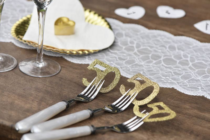 Grote confetti in Goud 80 jaar 6 cm 6 stuks