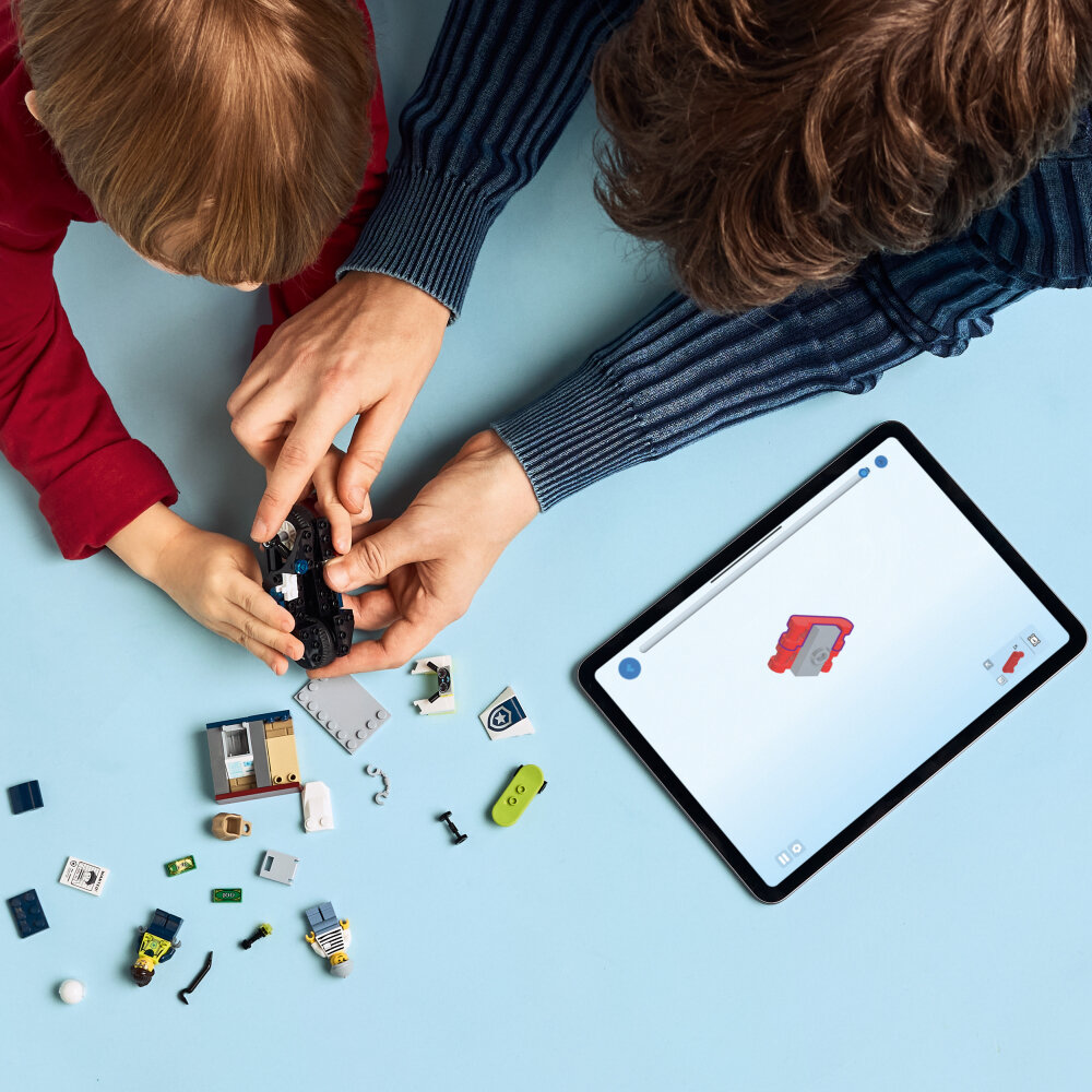 LEGO City - Achtervolging op politiemotor 4+