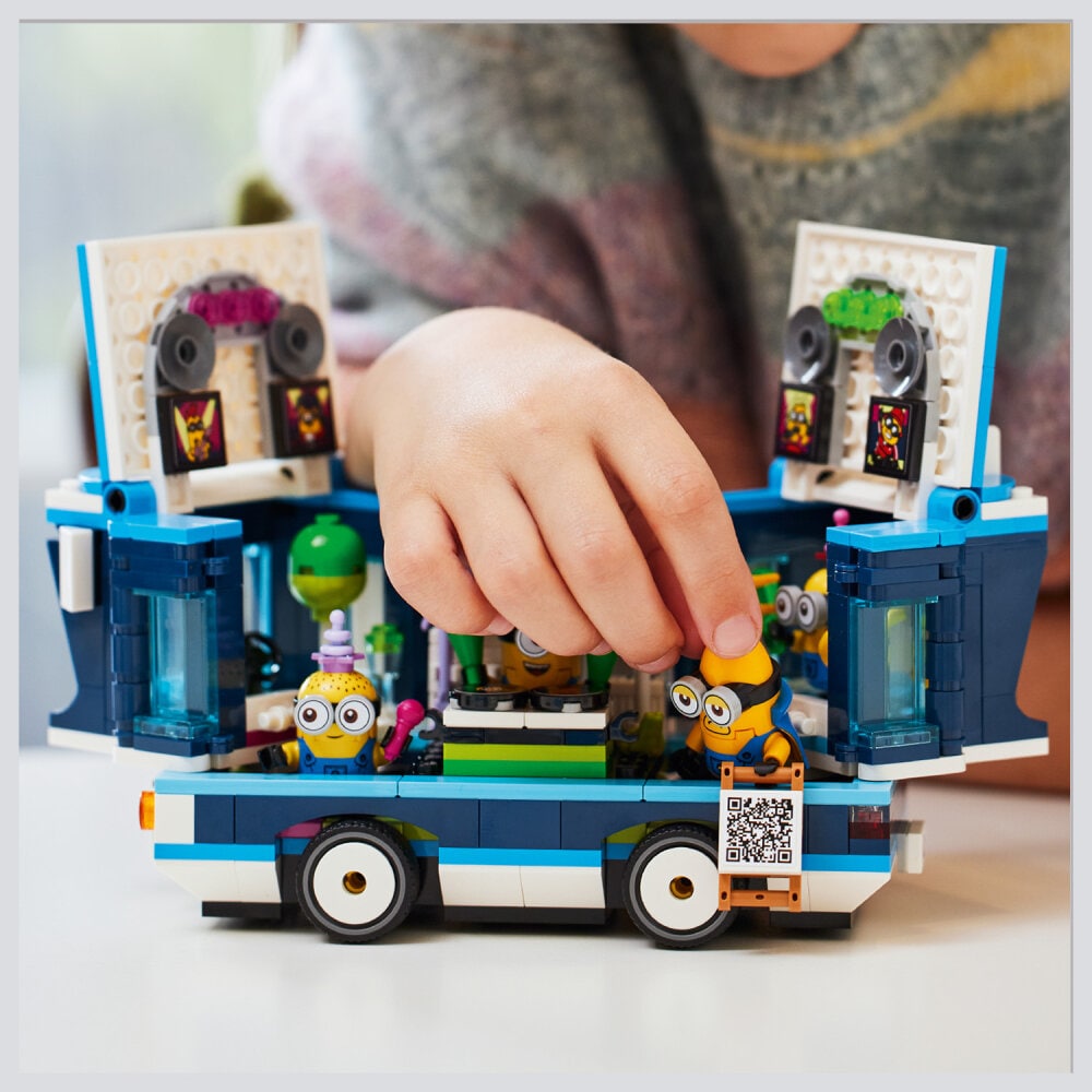 LEGO Minions - Muzikale feestbus van de Minions 7+