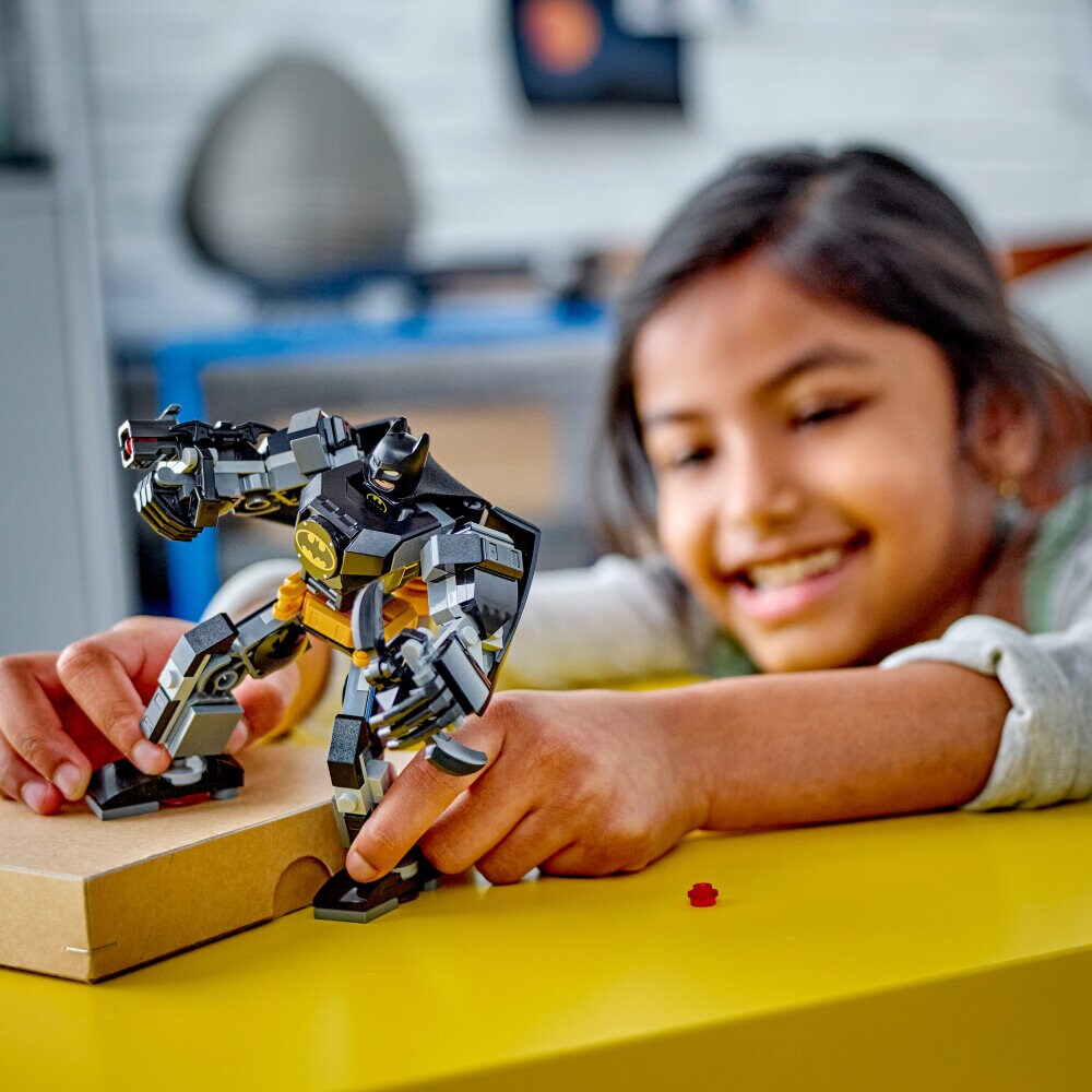 LEGO Batman - Batman mechapantser 6+