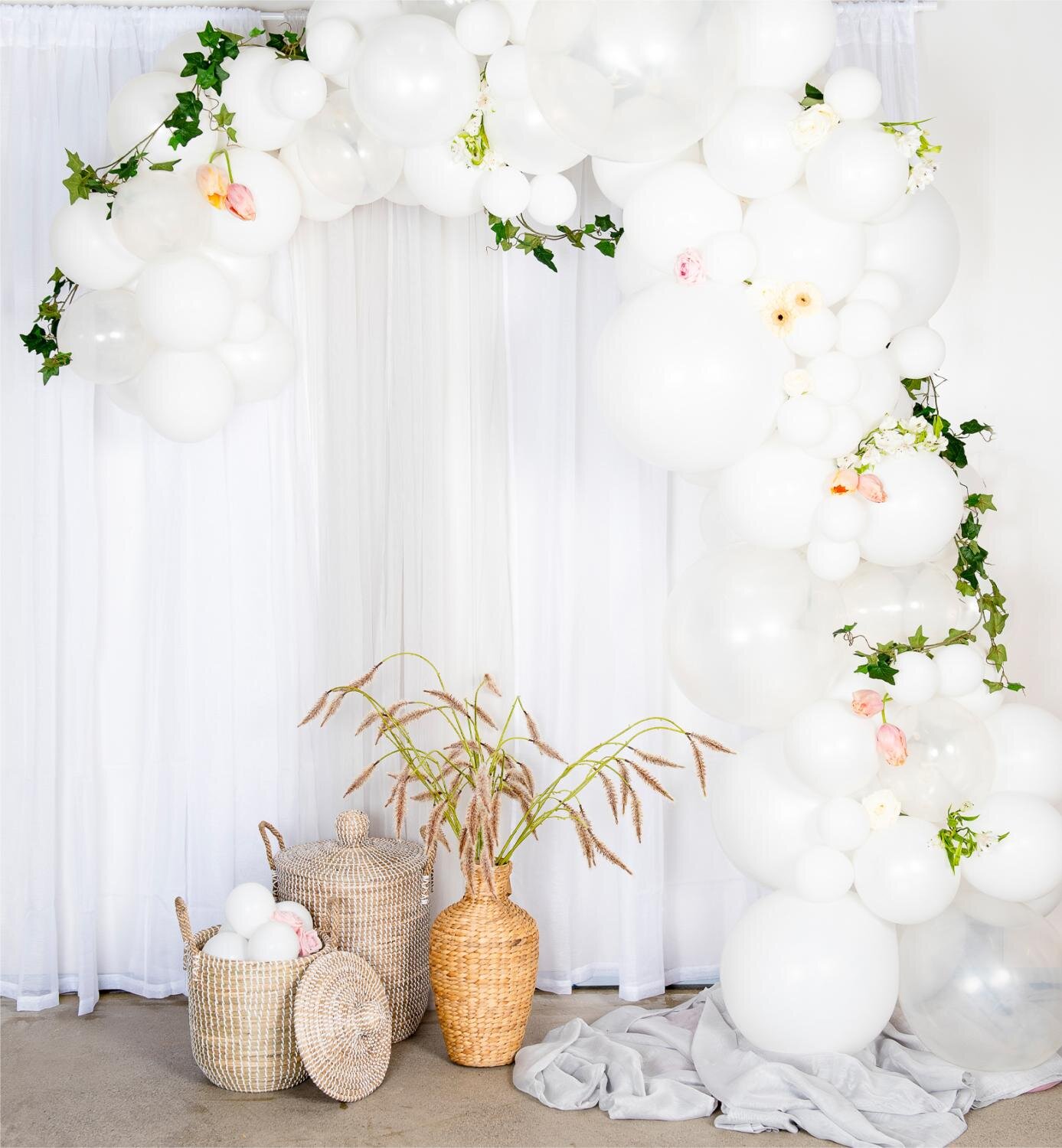 DIY Witte Ballonnenboog
