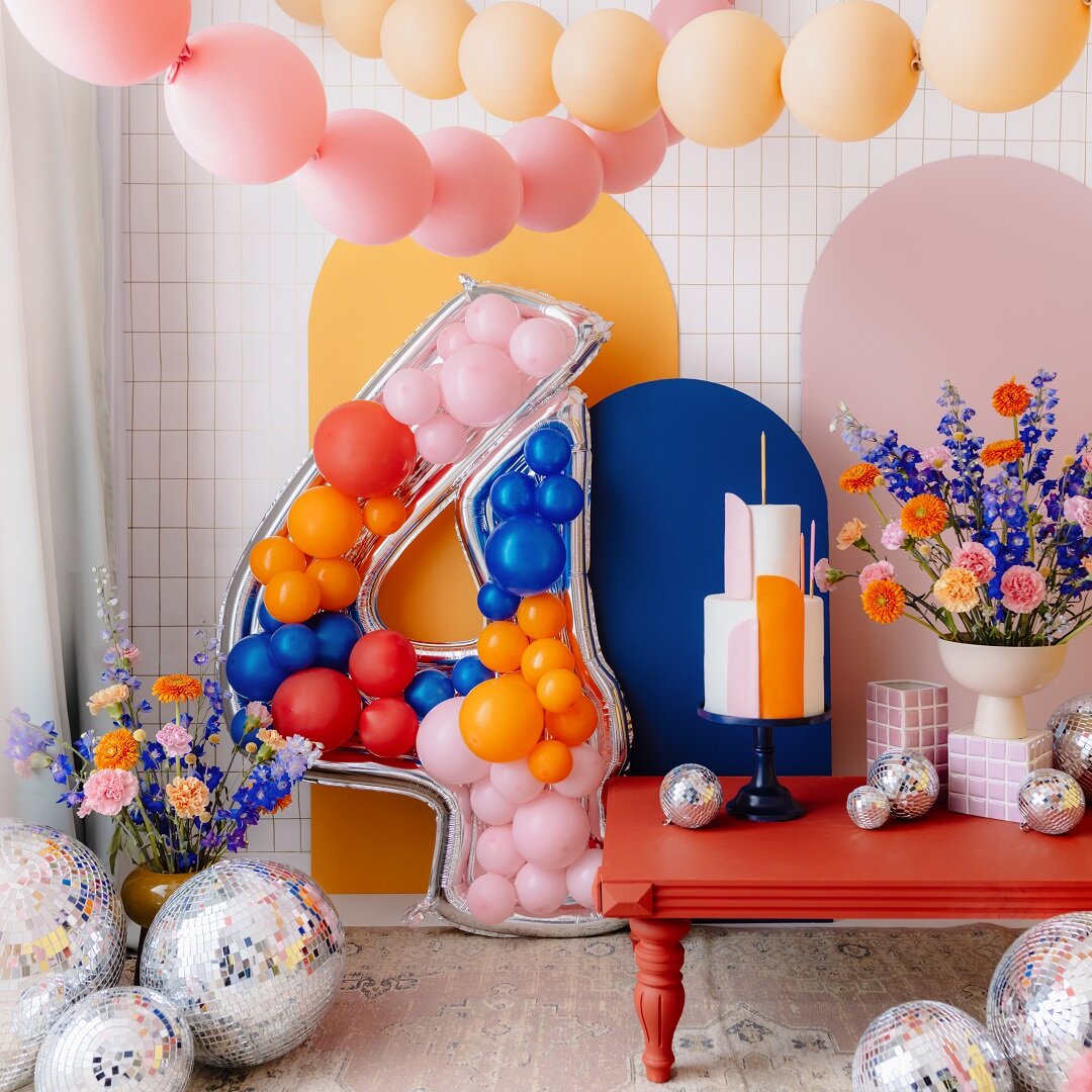 Ballonnenframe om te decoreren, 126 cm hoog, cijfer 4