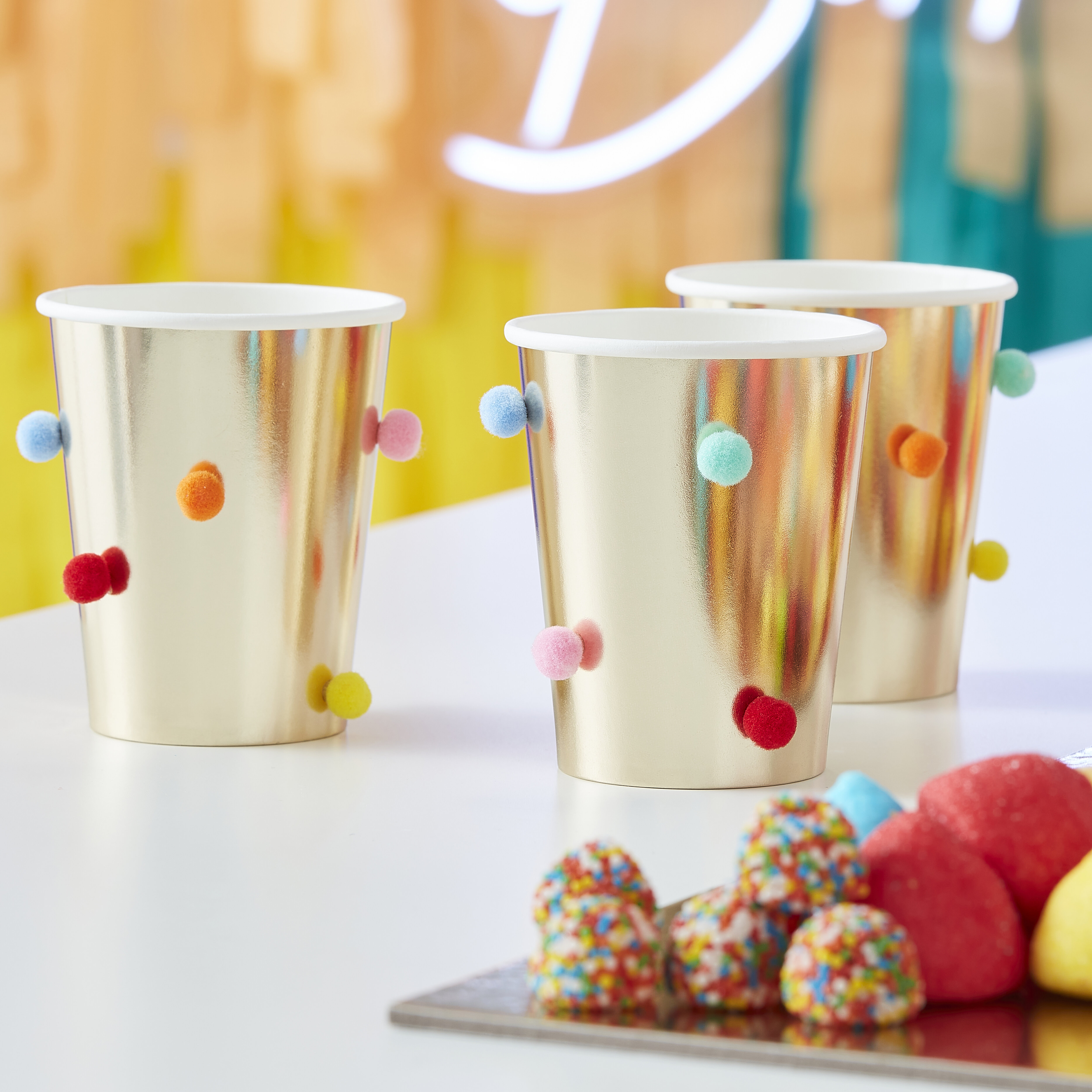 Rainbow Goldbekers met Pom Pom 8 stuks