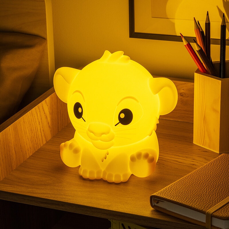 De Leeuwenkoning Simba Nachtlamp 15 cm