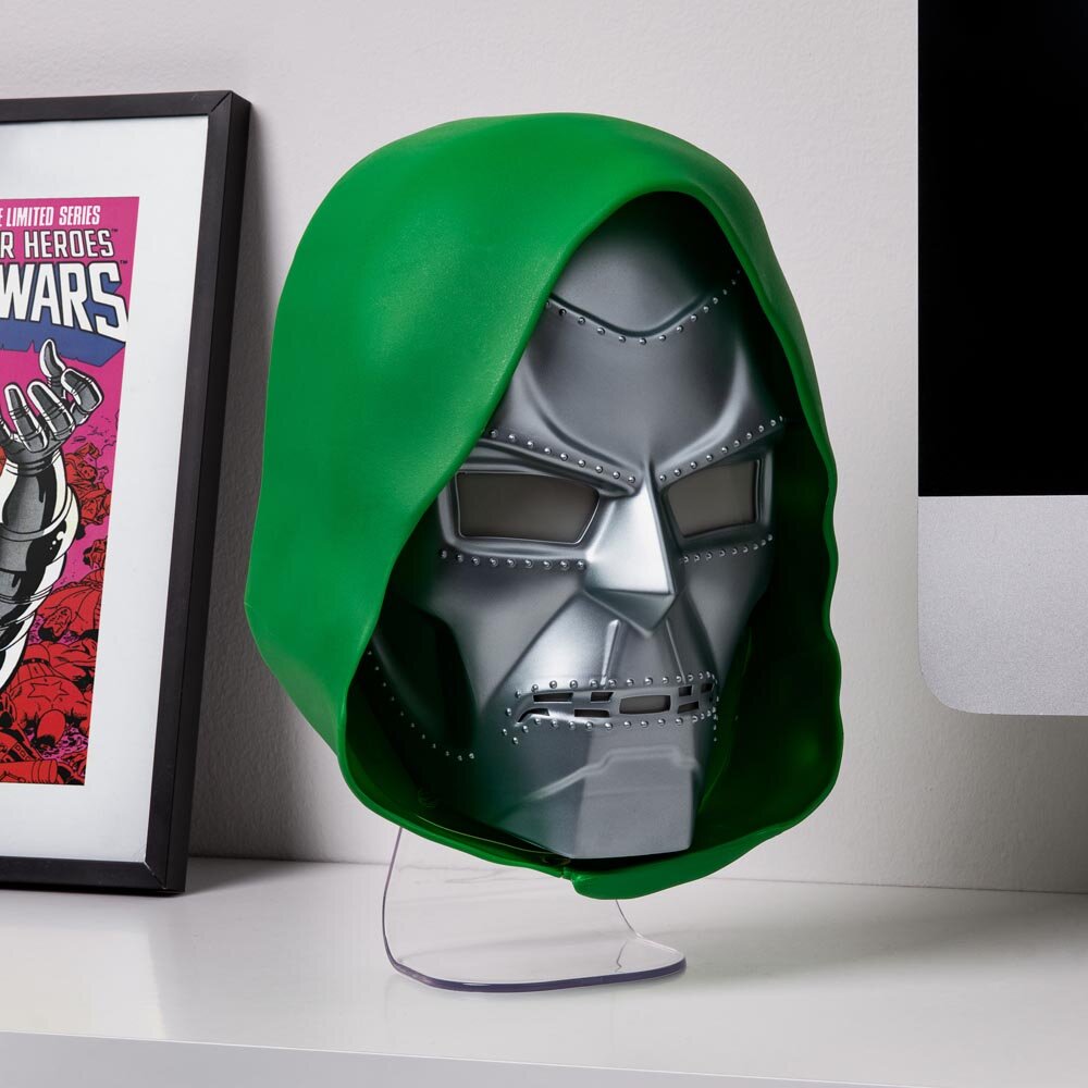 Dr Doom Maskerlamp